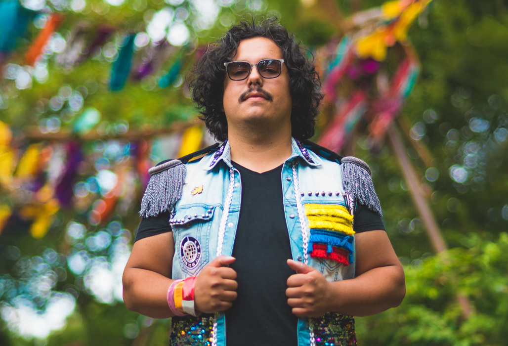 COLOMBIAN CONNECTION & HOLY JOE